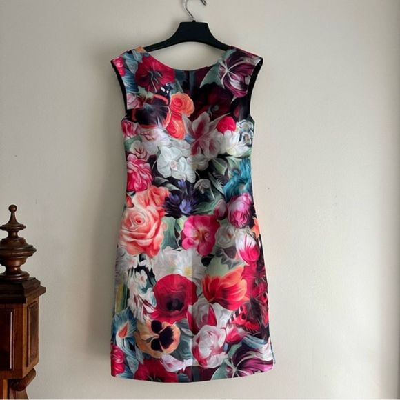 Ted Baker • Floral Swirl Textured‎ Tunic Dress - Picture 1 of 9